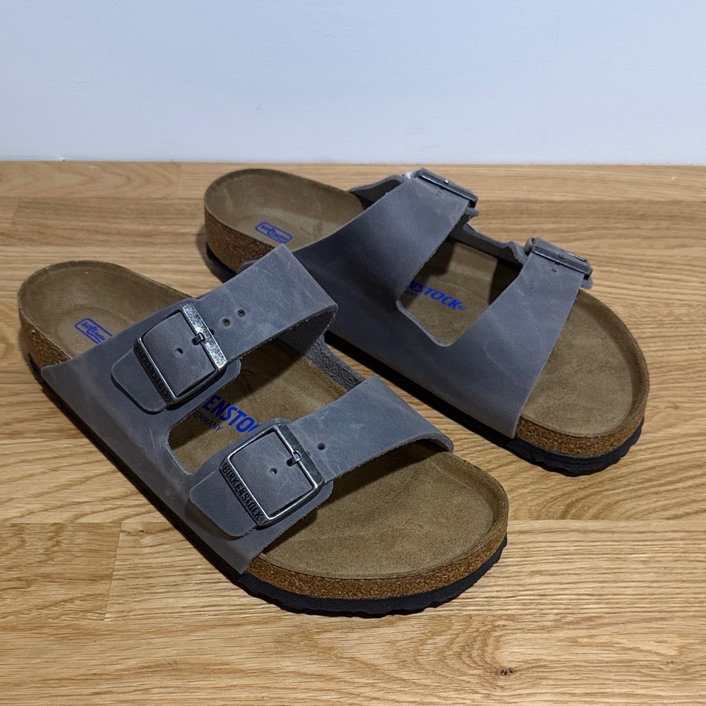 Birkenstock Arizona Grey Two-Strap Nubuck Sandals brand new size 9
